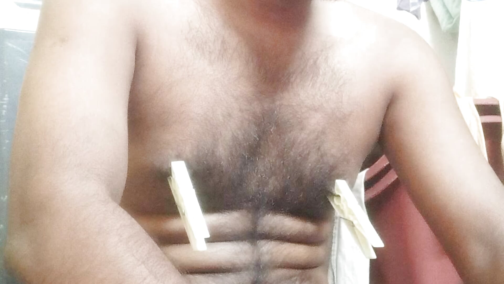 Full nude with face show , nipple clamps and lick Armpits - Vídeo de deliciousdik69, modelo de vídeos