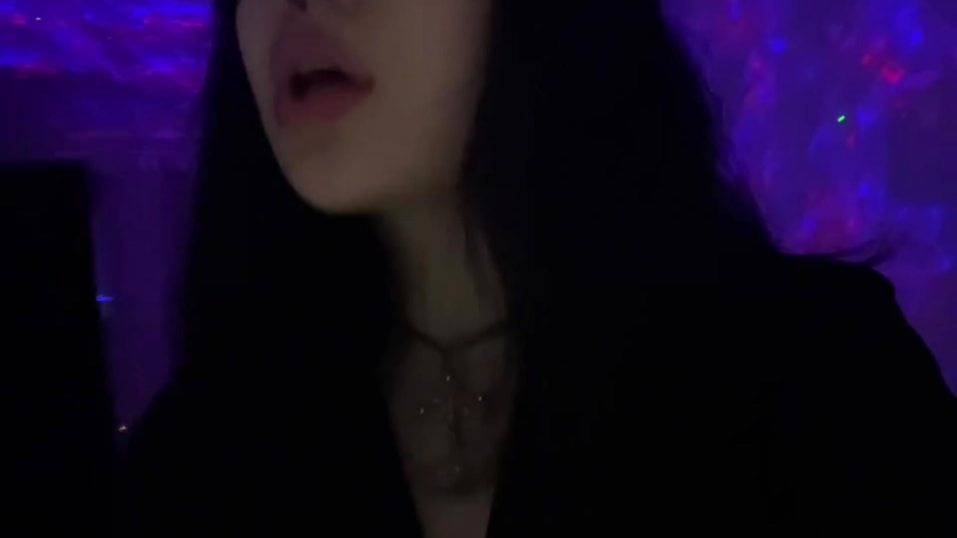 Hello sweeties - video by Moon_bite cam model