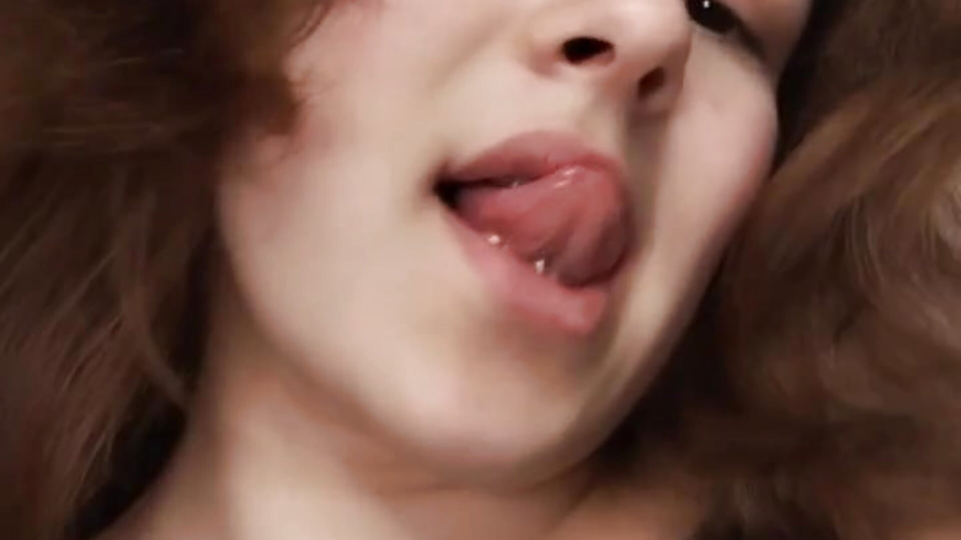 😜