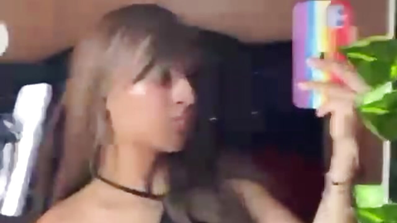 my house🦄🦄 - video by Terra_moonlight cam model