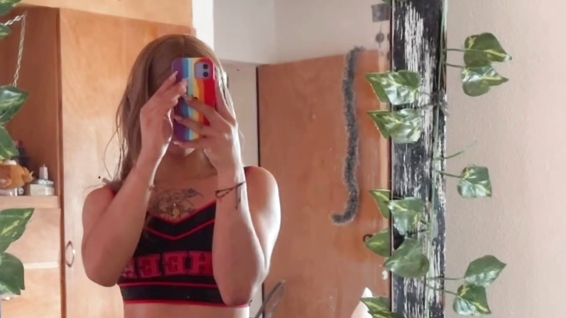 Cute single ⛺️🙂🪽 - video by Terra_moonlight cam model