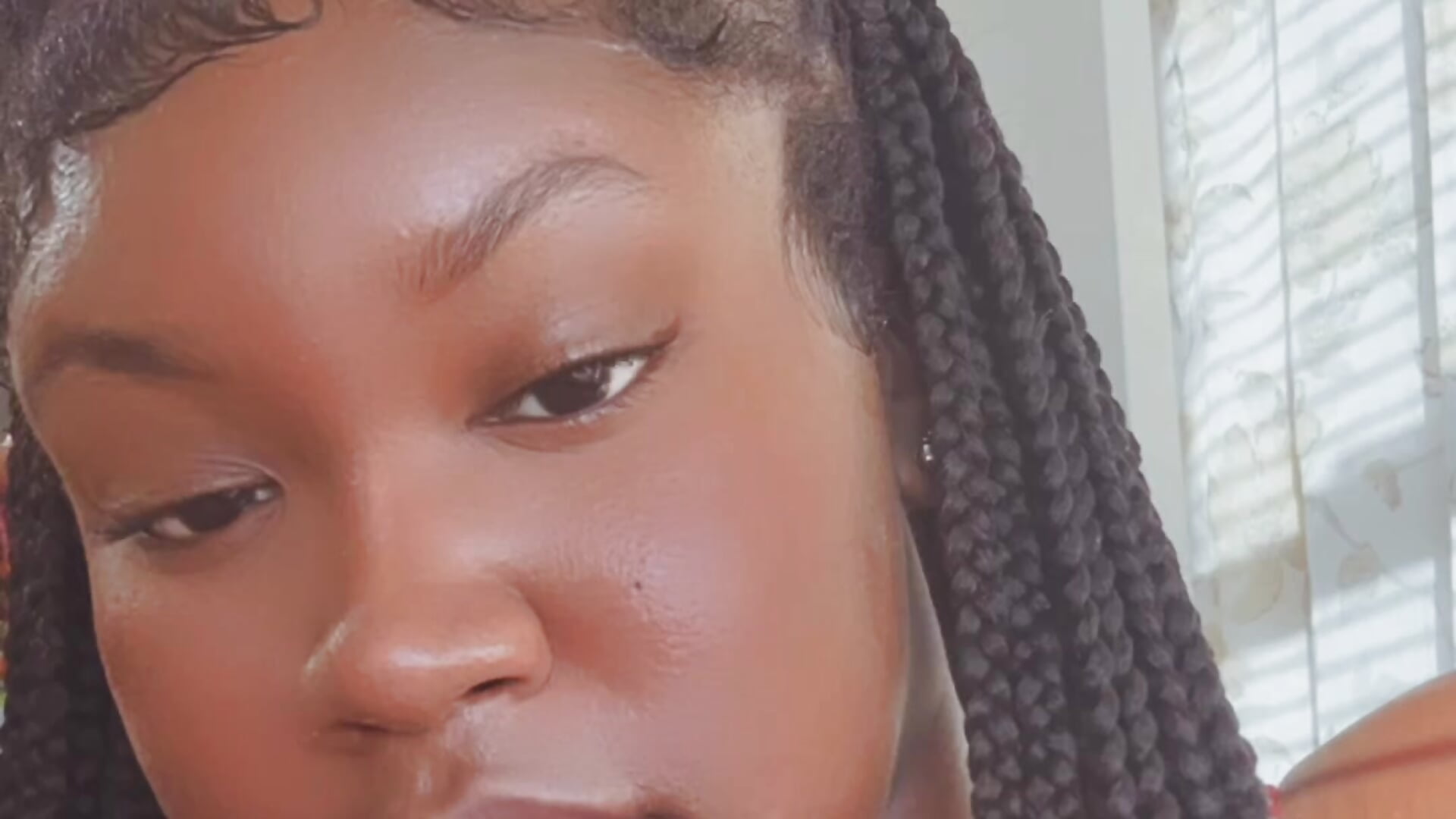 c9b97aa438e647528e62aa3c125818b1 - video by JungleBooty cam model