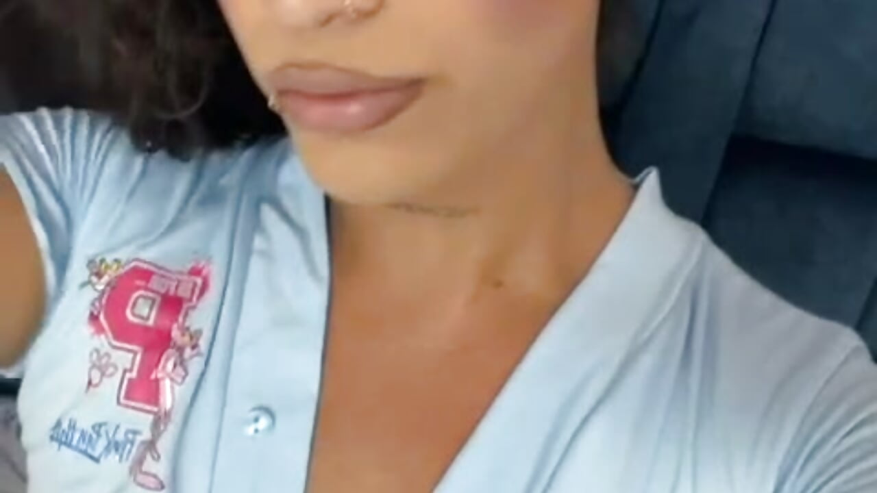 WhatsApp Video 2025-08-29 at 10,58,51 AM - video by Sweet_vicky_hot cam model