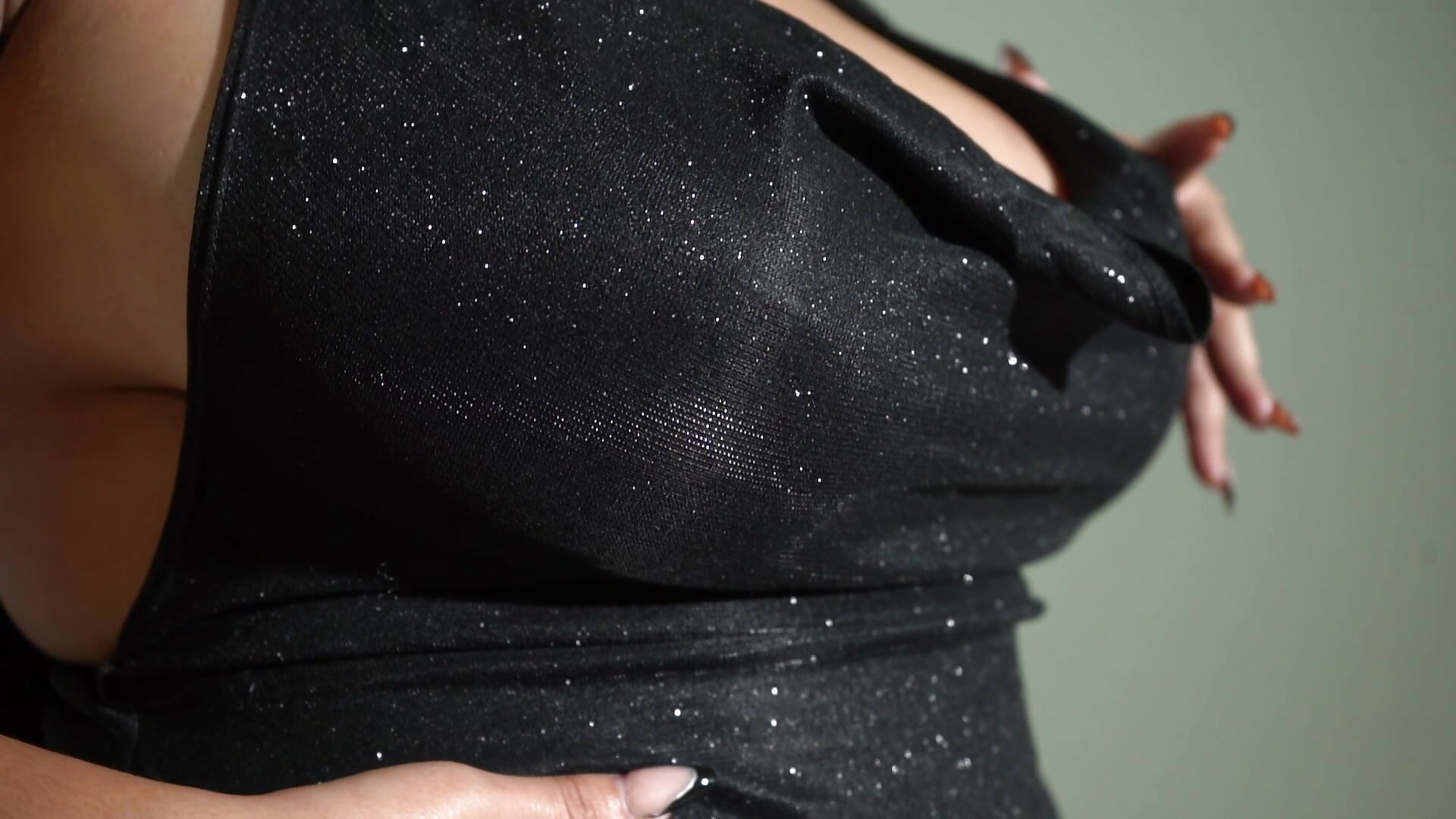 Beautiful🍭 - video by ValentinaBreats cam model