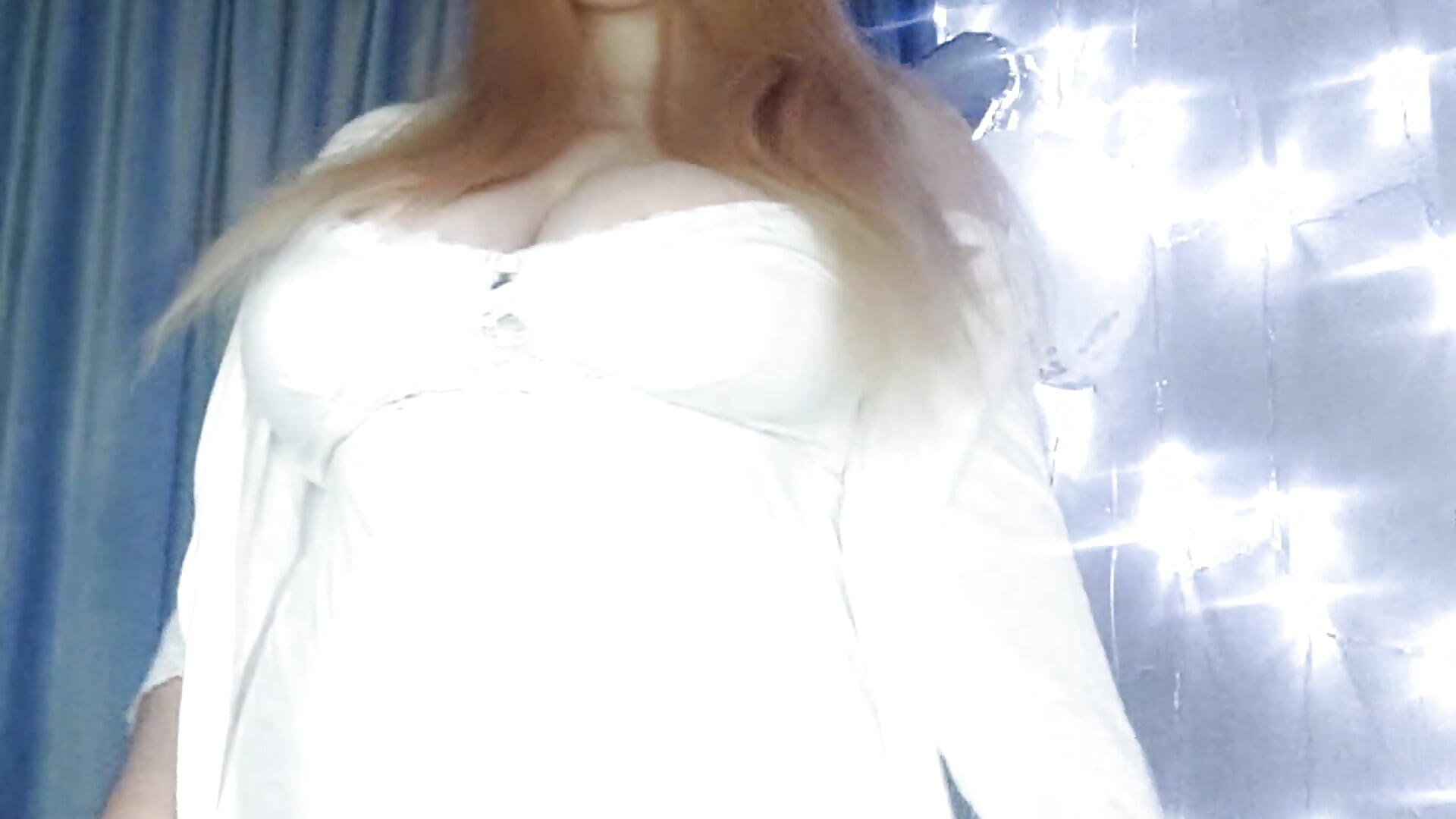 I am the most juicy - video by Miaxfox cam model