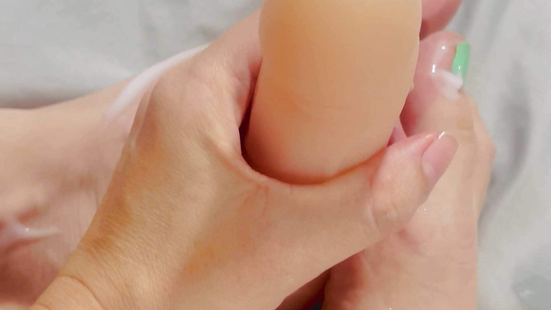 Do you want to feel my fingers on your glans?