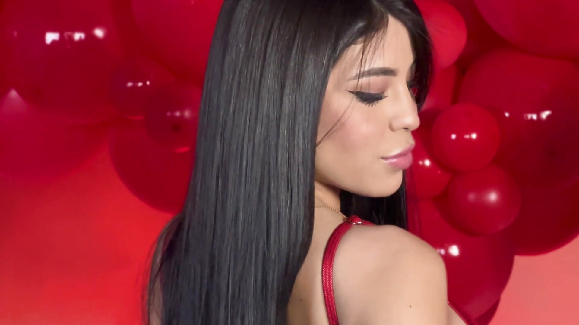 Valentine's Day - Megan Scott – видео вебкам-модели MeganScott