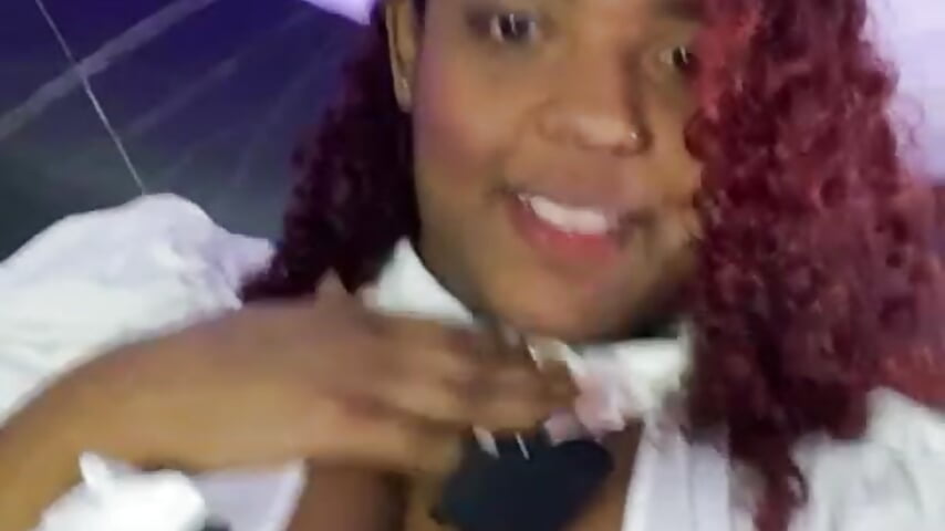 Be a good passenger on board! - فيديو من Alaia_Gutierrez موديل الكام