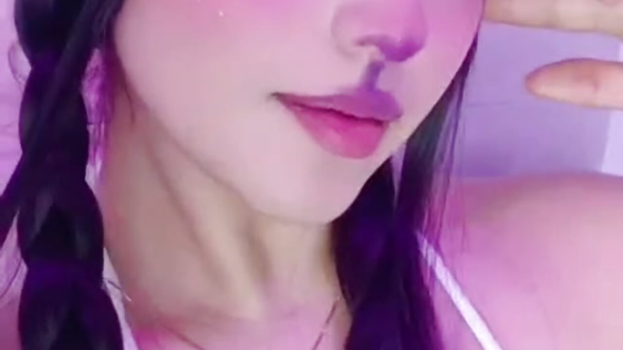 sweet bunny 🎀 - video của người mẫu cam Anna_Blade_