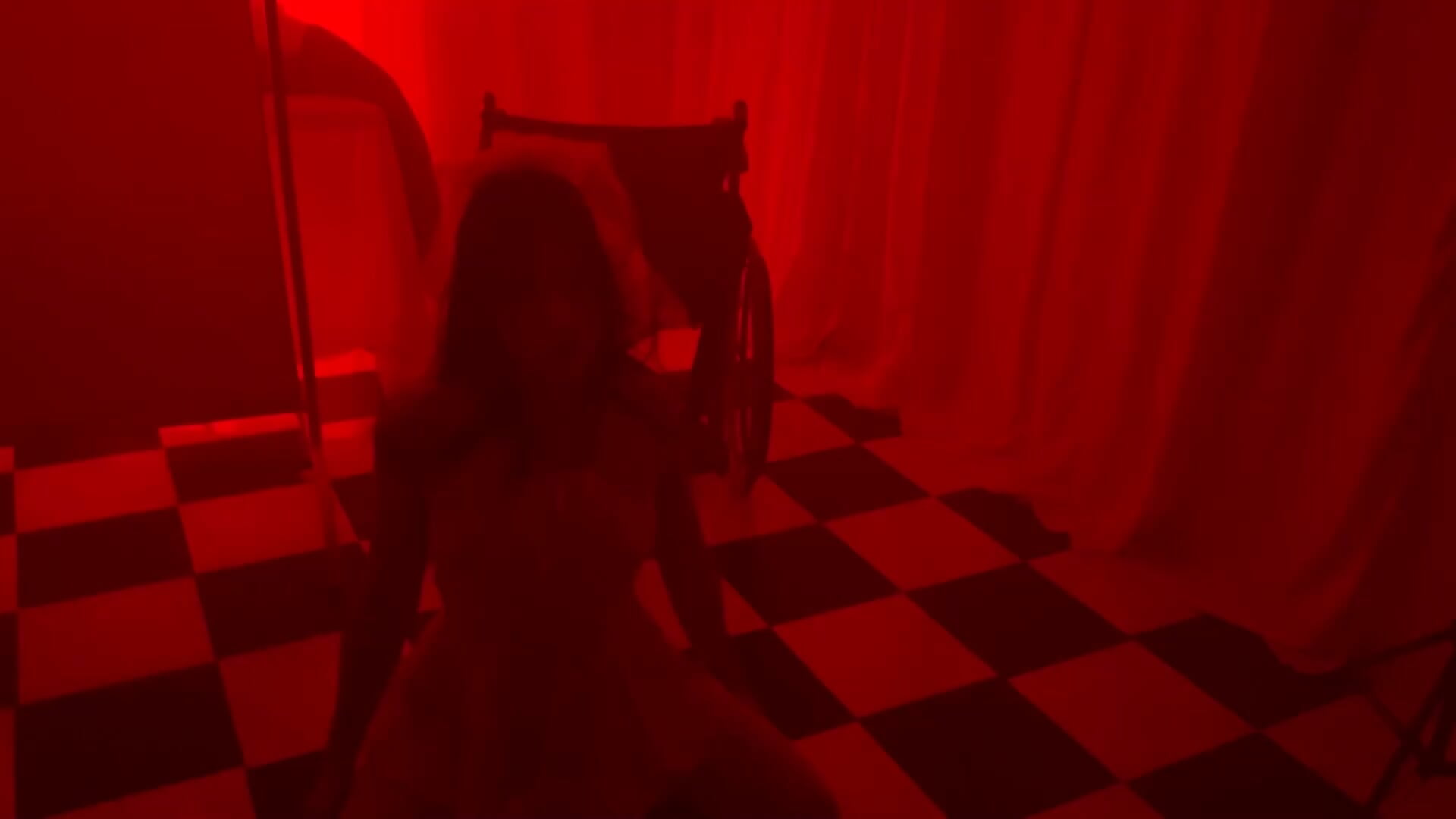 Boooo 🎃 - video od modelky/modela KittieEva