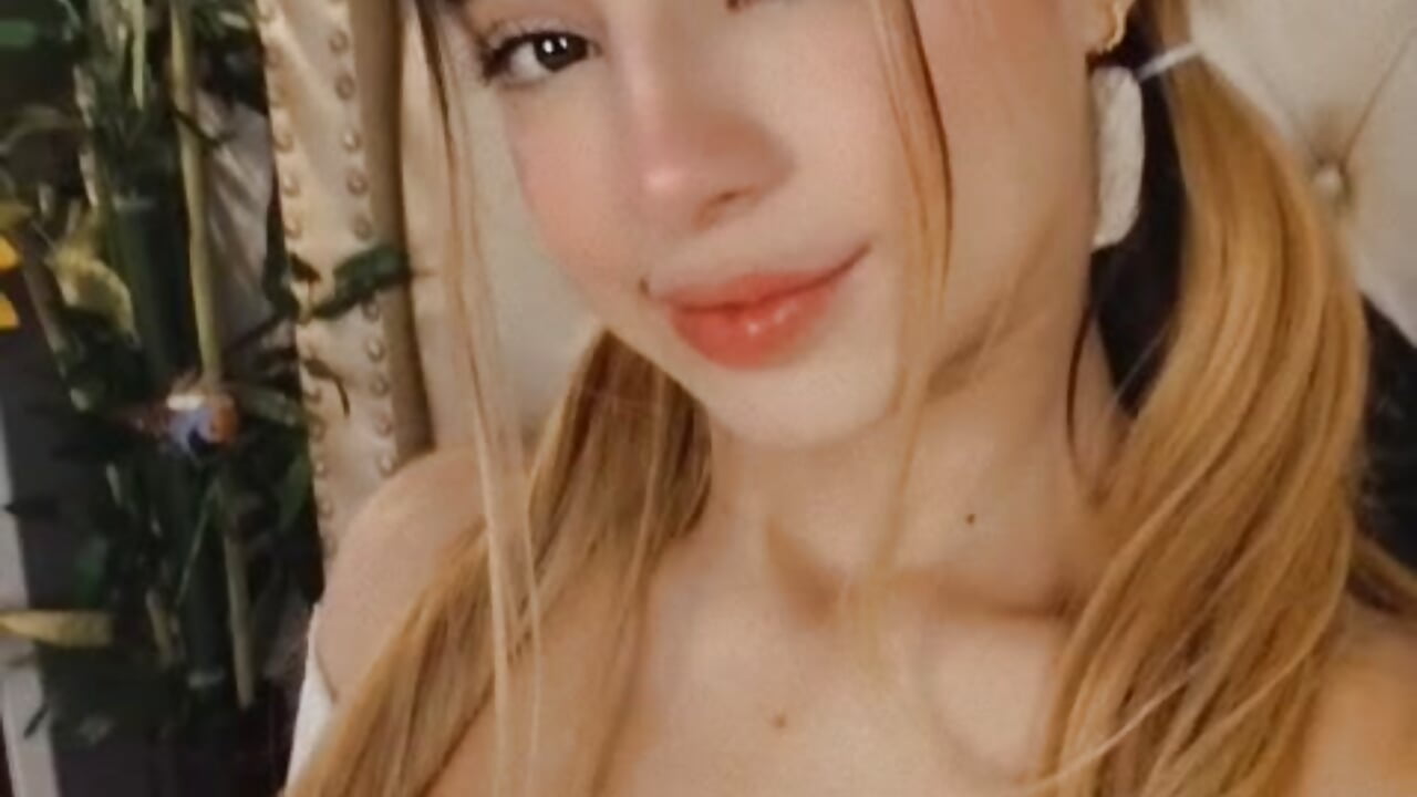 😘 – video modela na kameri LittleeJaz