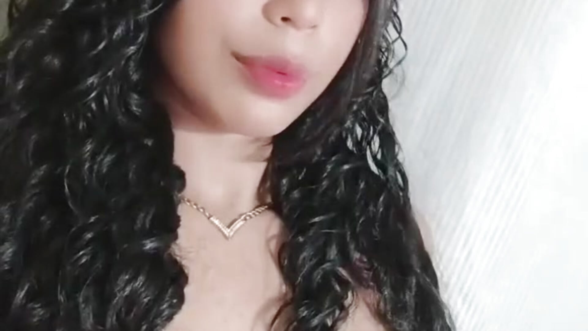 1001437306 - video by Laura20lopez cam model