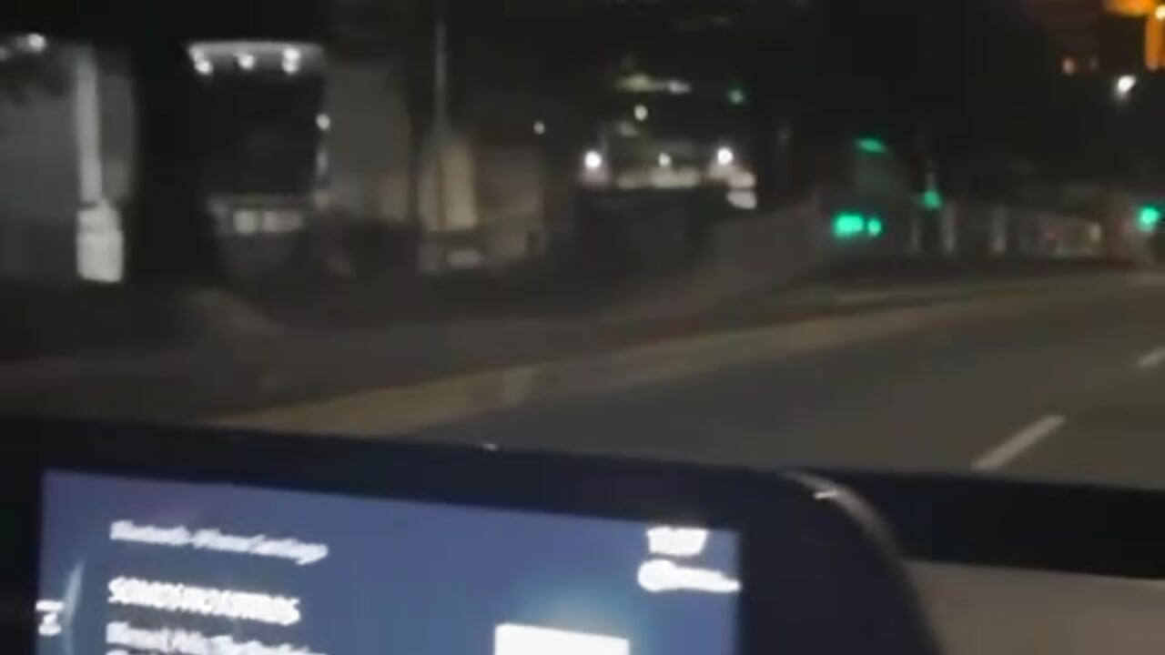 Relax - Ades_Lowe主播的视频