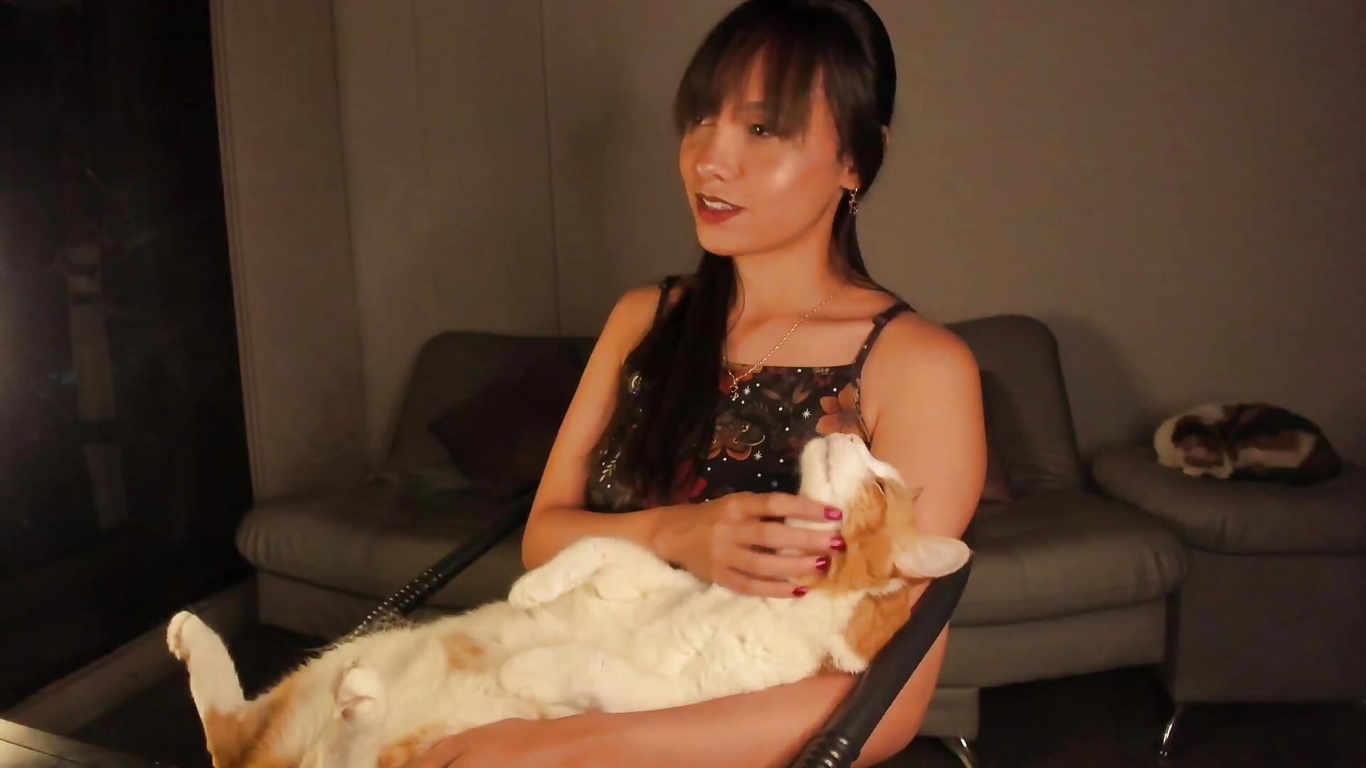 With Chester - video od modelky/modela BreakfastWithTiffanys