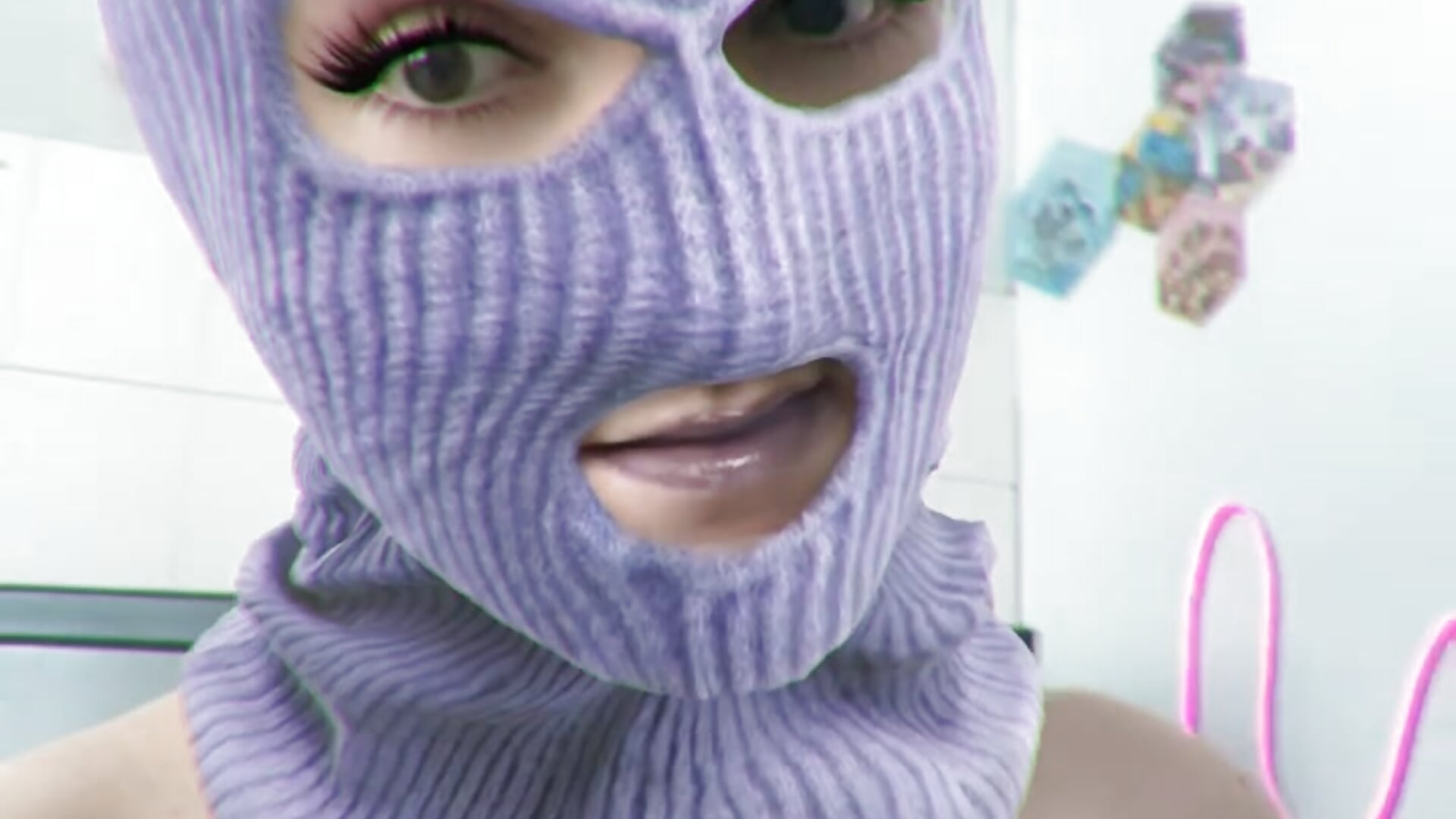 Oi bb - vitinh-o adlı kamera modelinin videosu