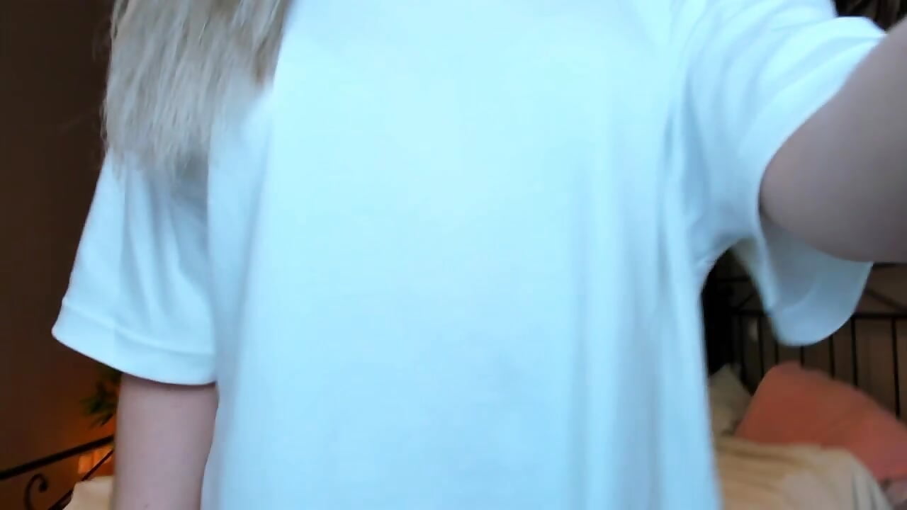 2026-03-10 22-37-09 - vídeo de VelvetEliza modelo de câmara