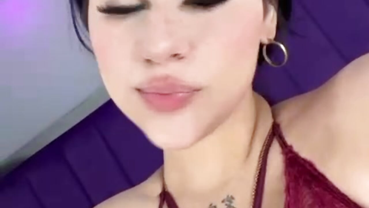 💋💋💋 - video by QetziaStoun cam model