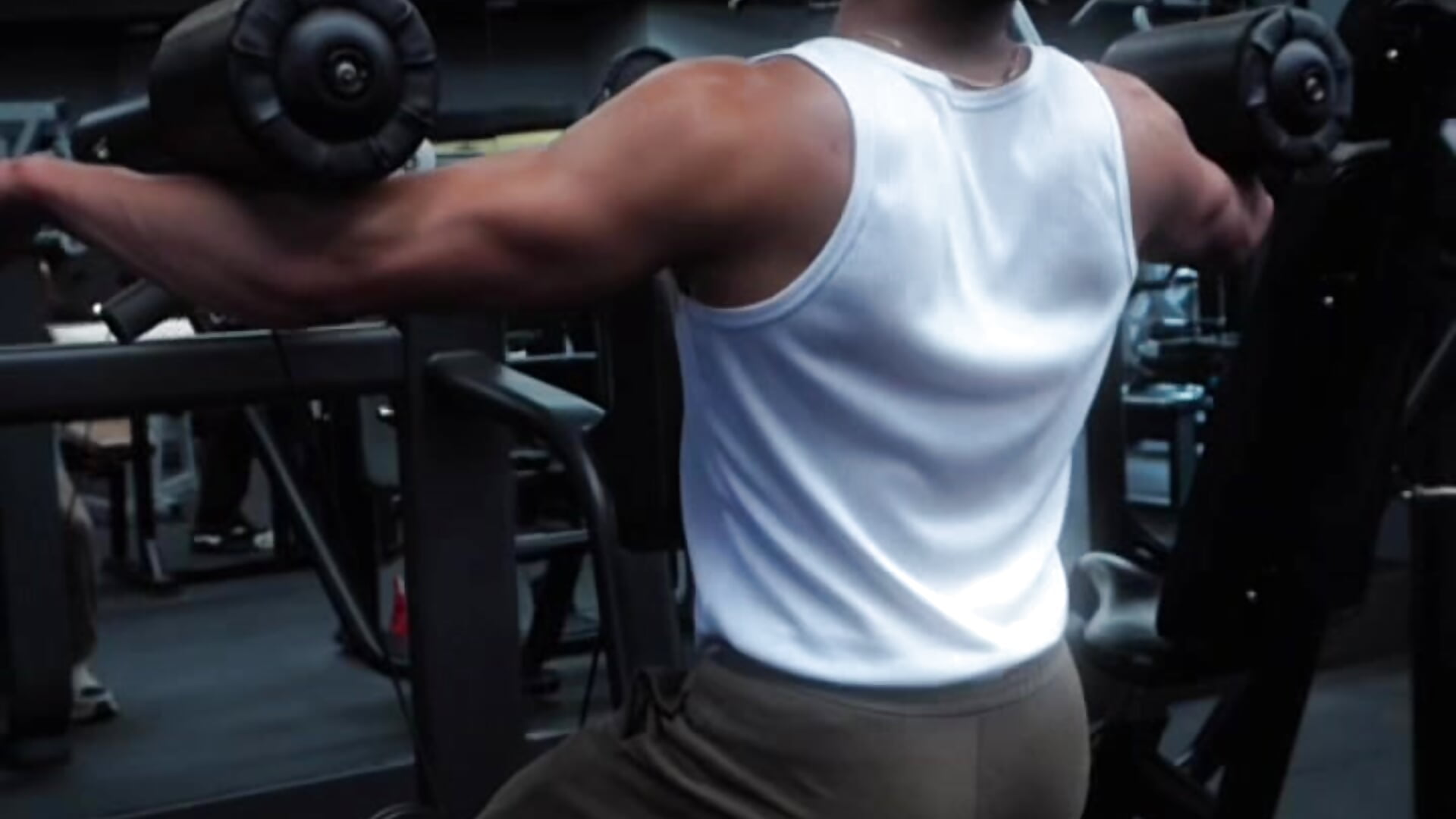 💪🎧－カメラキャストのDeusbelliSの動画