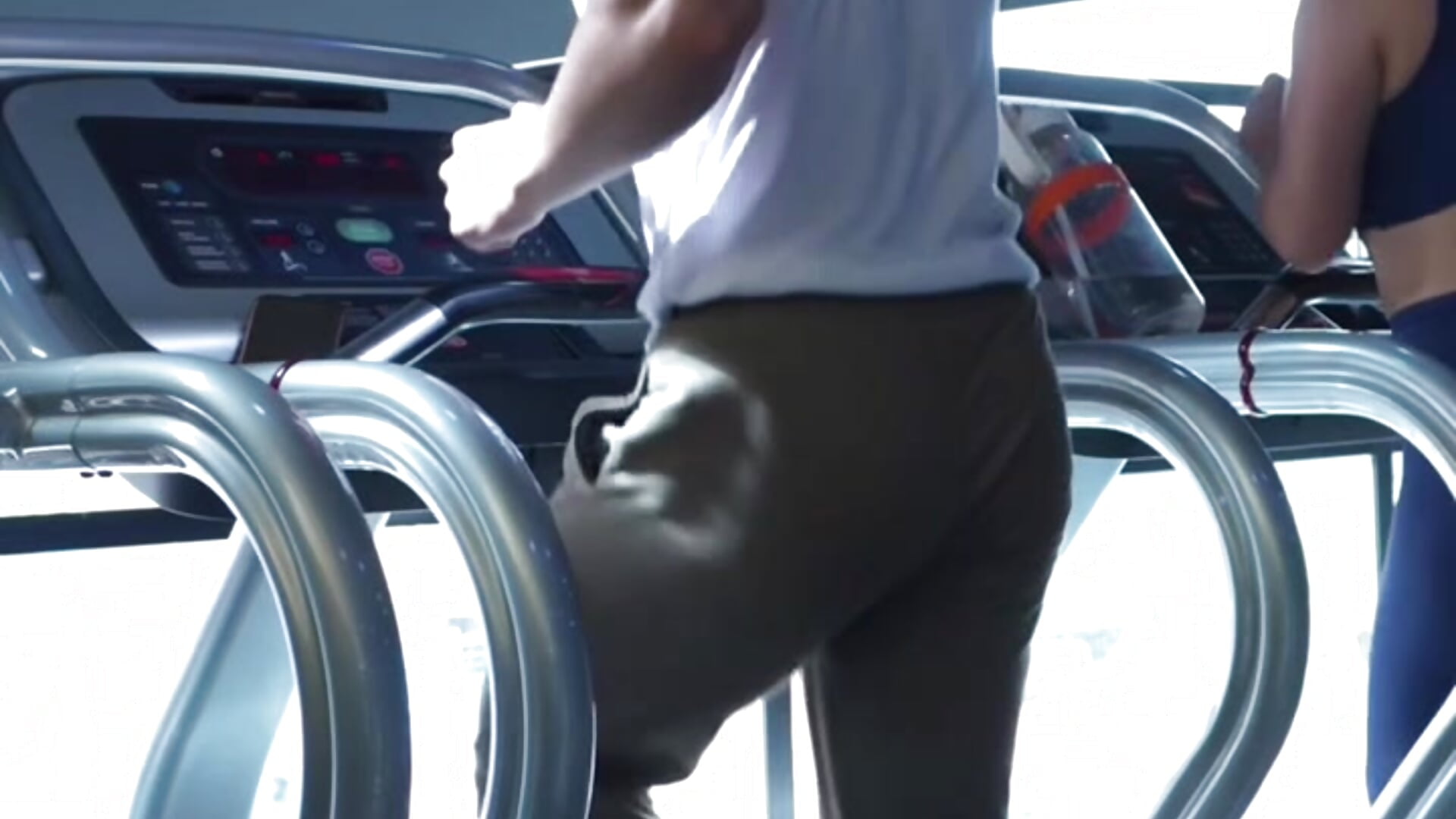 When you think you're going fast but in reality you're not going that fast 🏎️💨😂－カメラキャストのDeusbelliSの動画