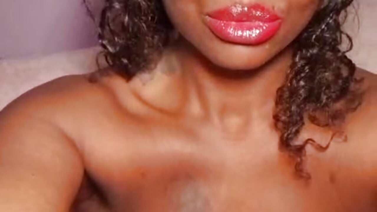 WhatsApp Video 2025-09-29 at 13,43,10_5cb88bbd - GoddessBlackbeauty 캠 모델의 동영상