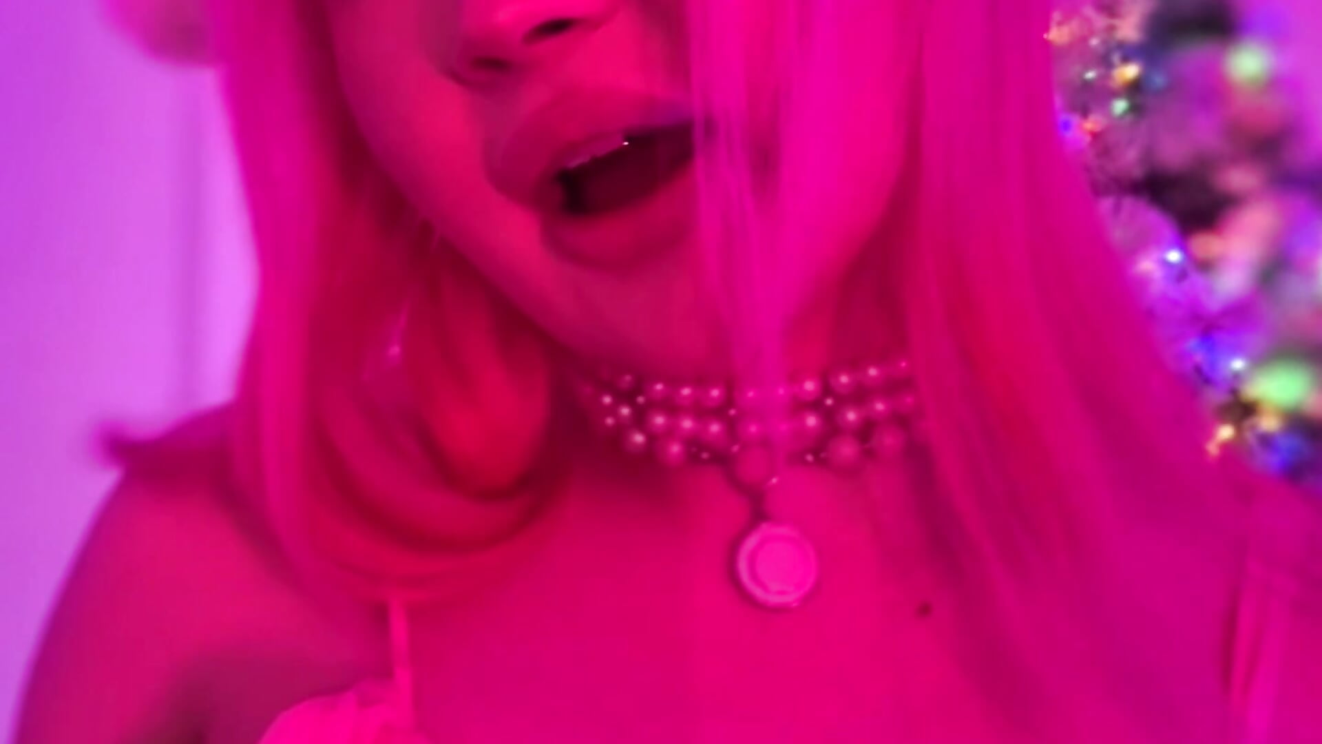 Merry Christmas ❤️🎄 - vidéo du modèle de showcams AsiaVegas