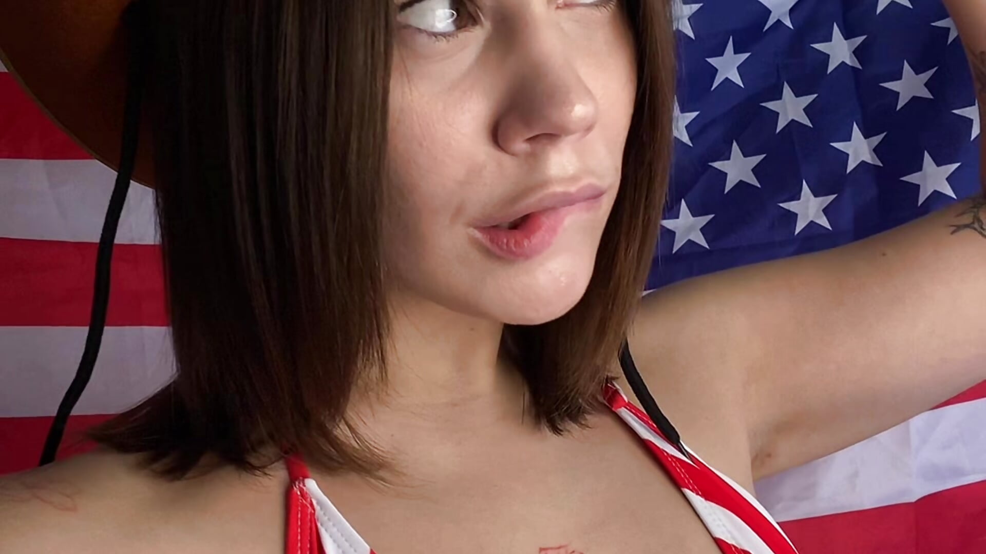 Happy Independence Day!!!💙❤️ - відео від вебкаммоделі your_tess
