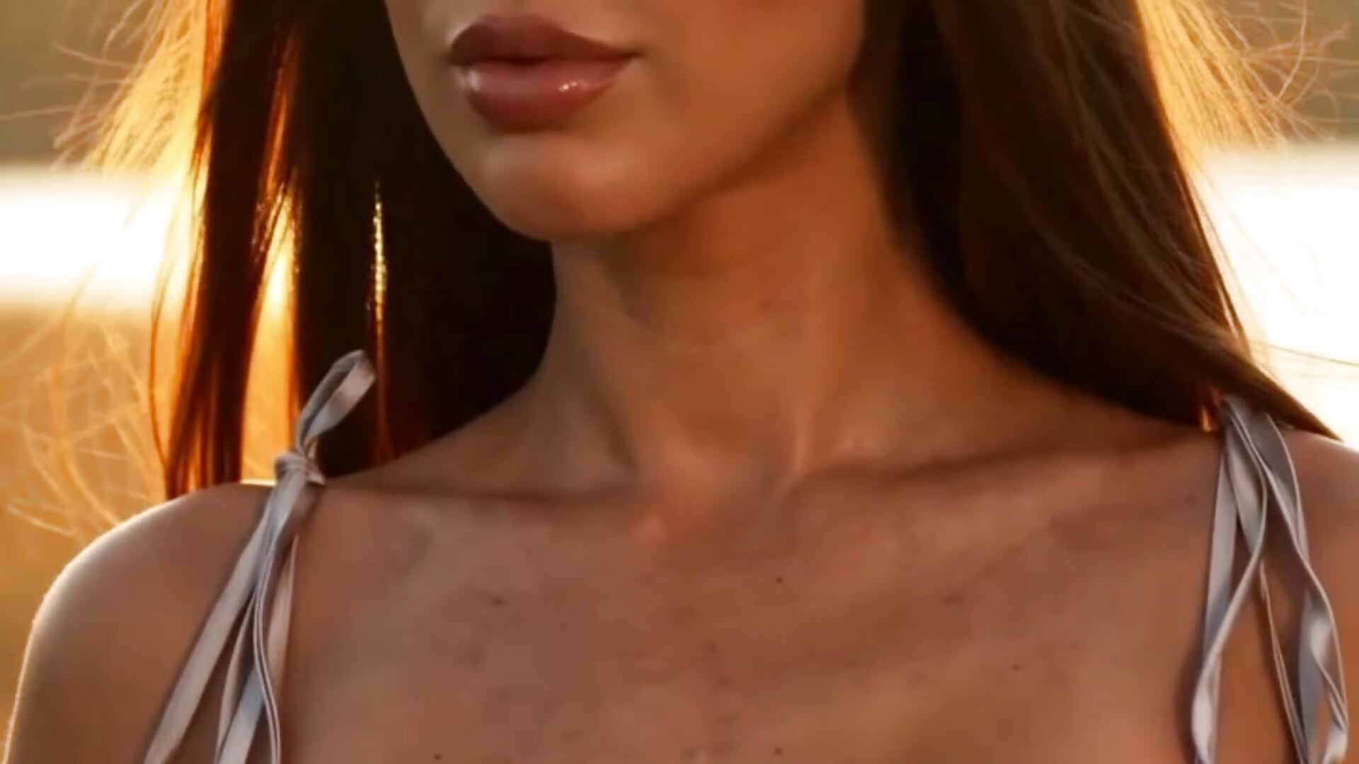 Near the river with your Goddess🌊💓 - vídeo de la modelo de cam SofiaBimboss
