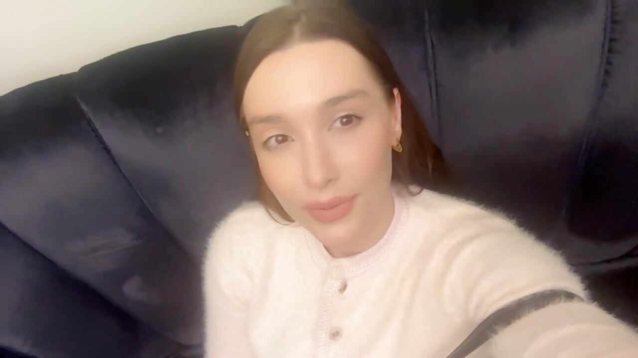 Your Mistress 🩷🐍 at Puccini's most cruel opera. Guess what I watched yesterday?💋 - video by SofiaBimboss cam model