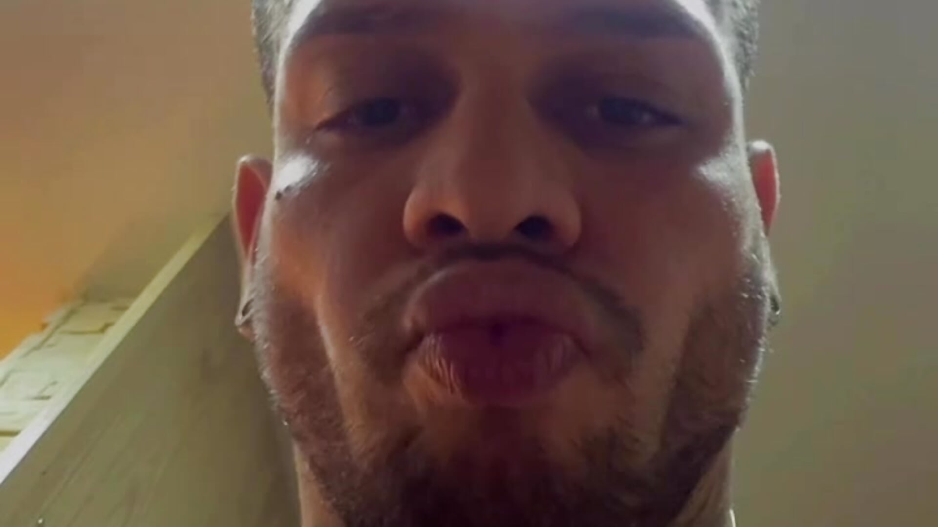 JRTE4267 – видео вебкам-модели Marck_Mathews