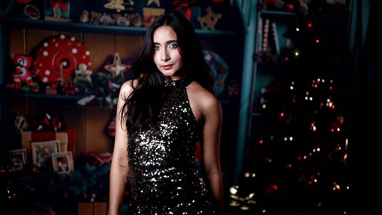 Christmas 🎄 - video by SamayRyann cam model