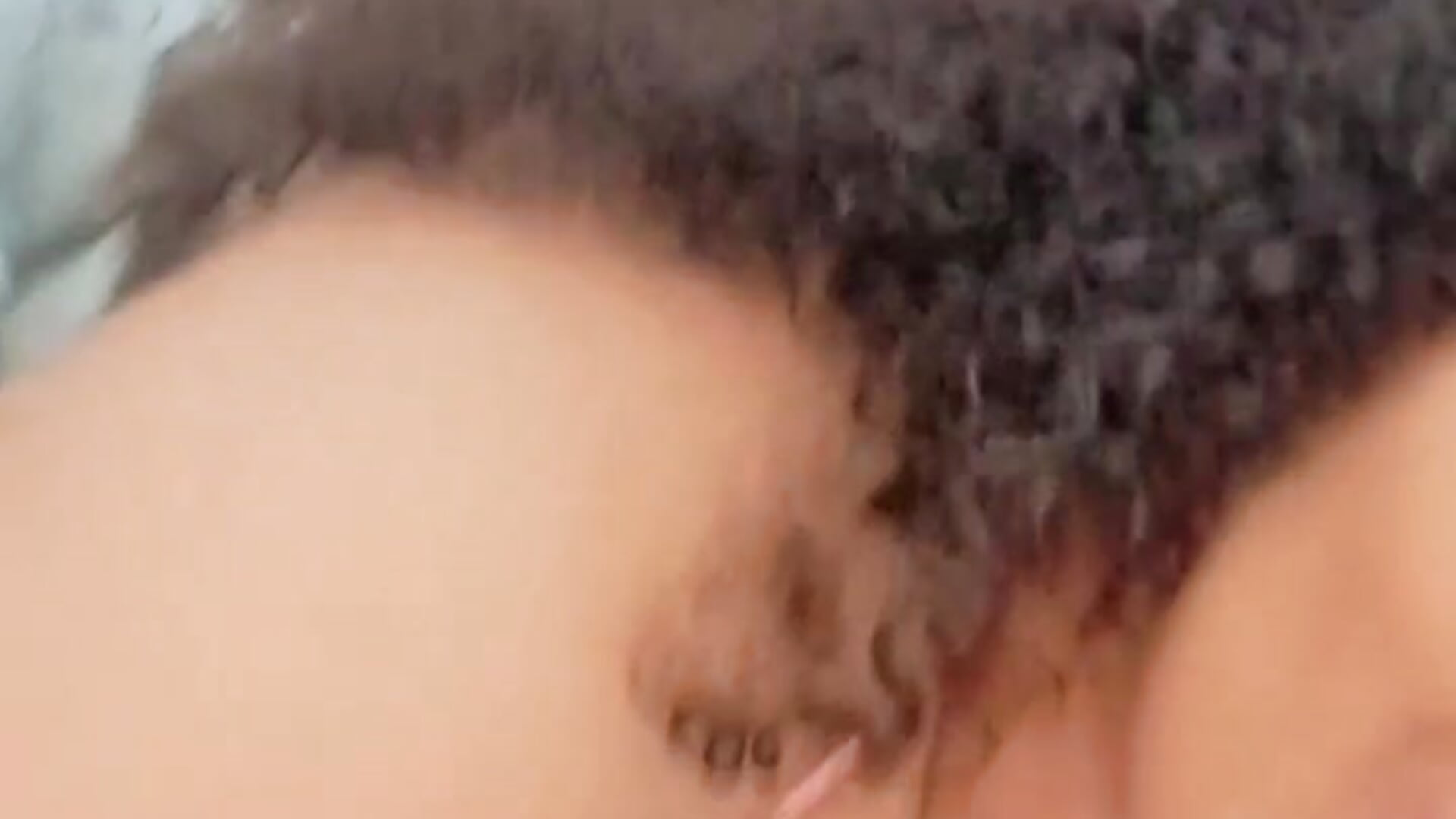 1000000041 - vidéo du modèle de showcams jadeamourim__