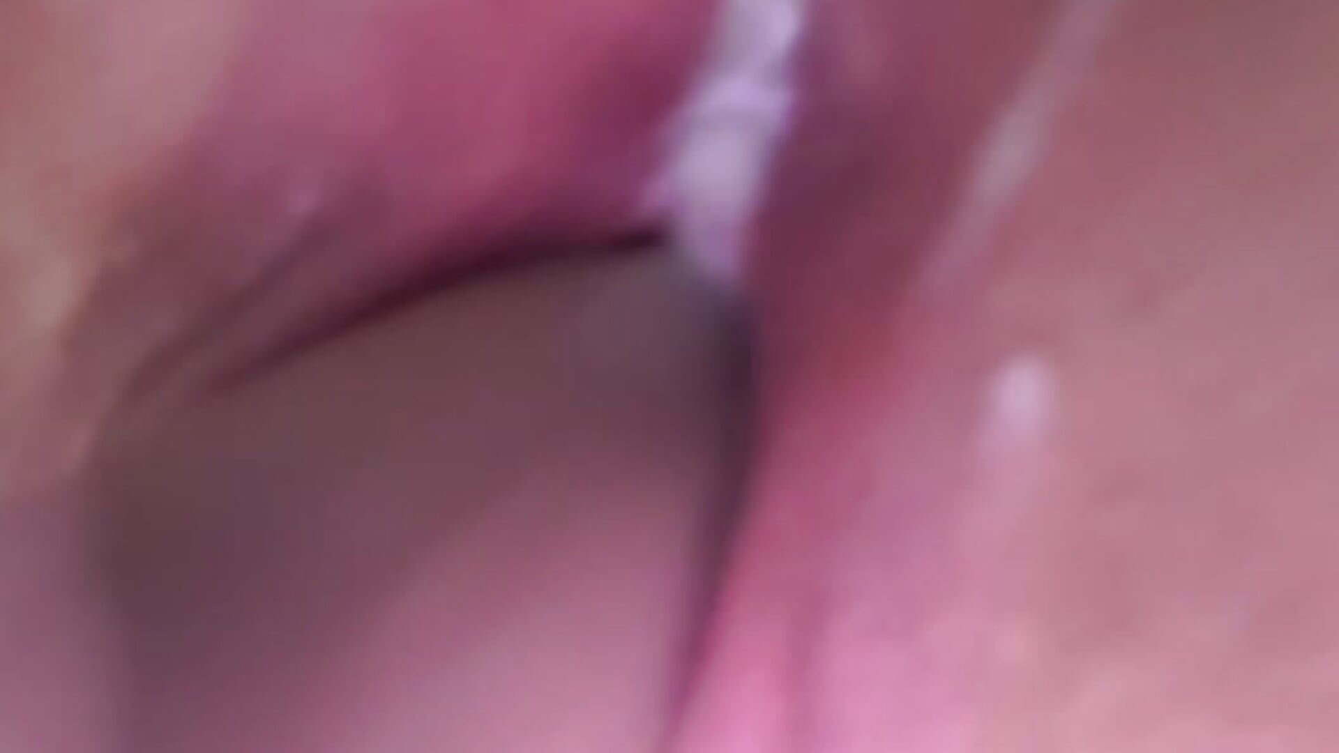Cumming using dildo 🤪😈 - فيديو من urslutxo موديل الكام