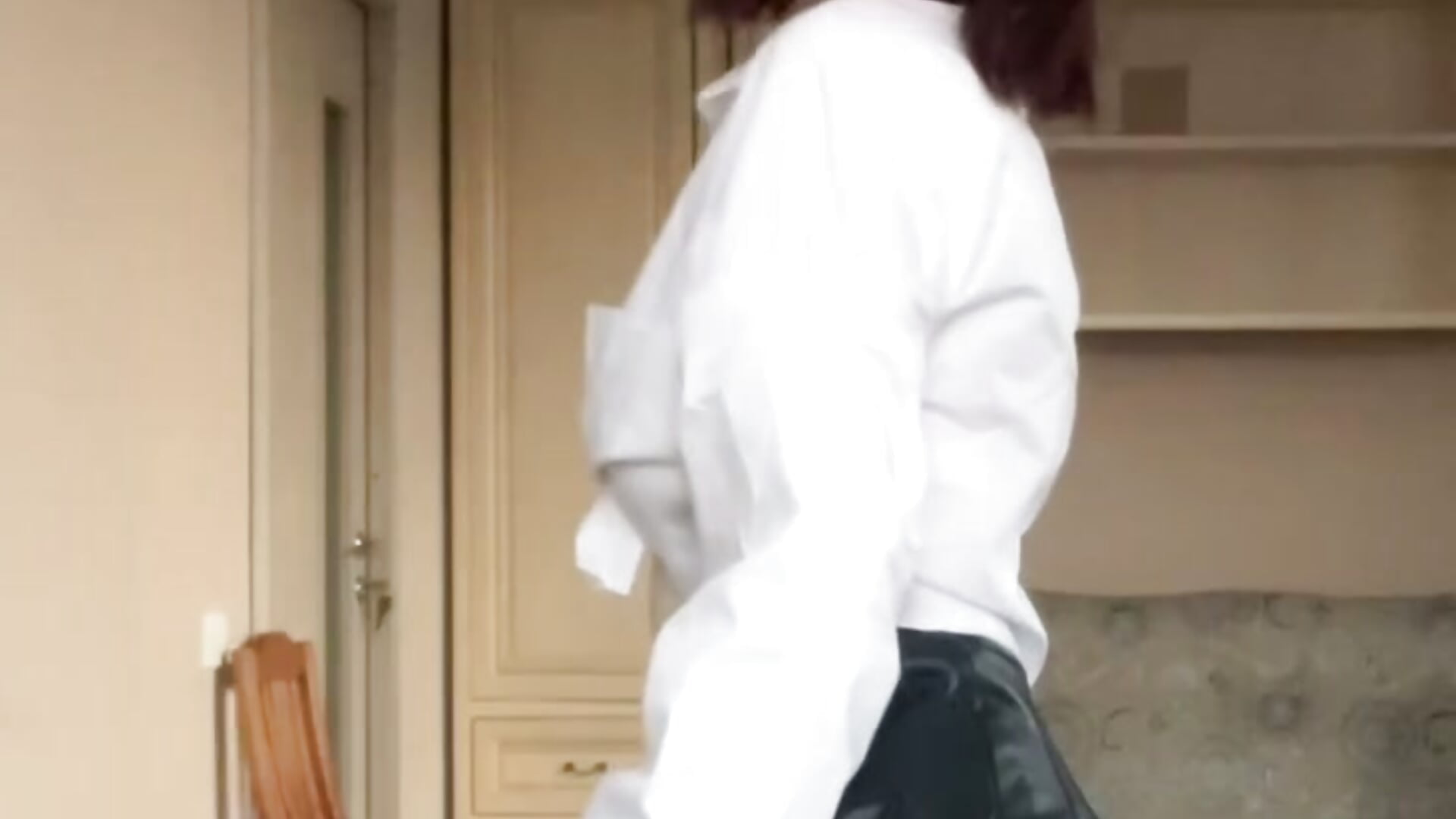 trim,675FEEC4-E94E-49F9-B918-229DED2BA8F1 - blissful_muse2 캠 모델의 동영상