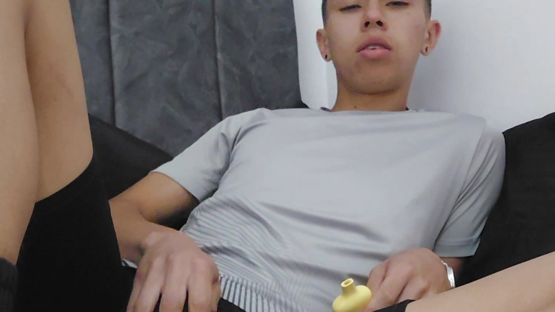 Hot🔥😈－カメラキャストのFLACOXLATINOXの動画