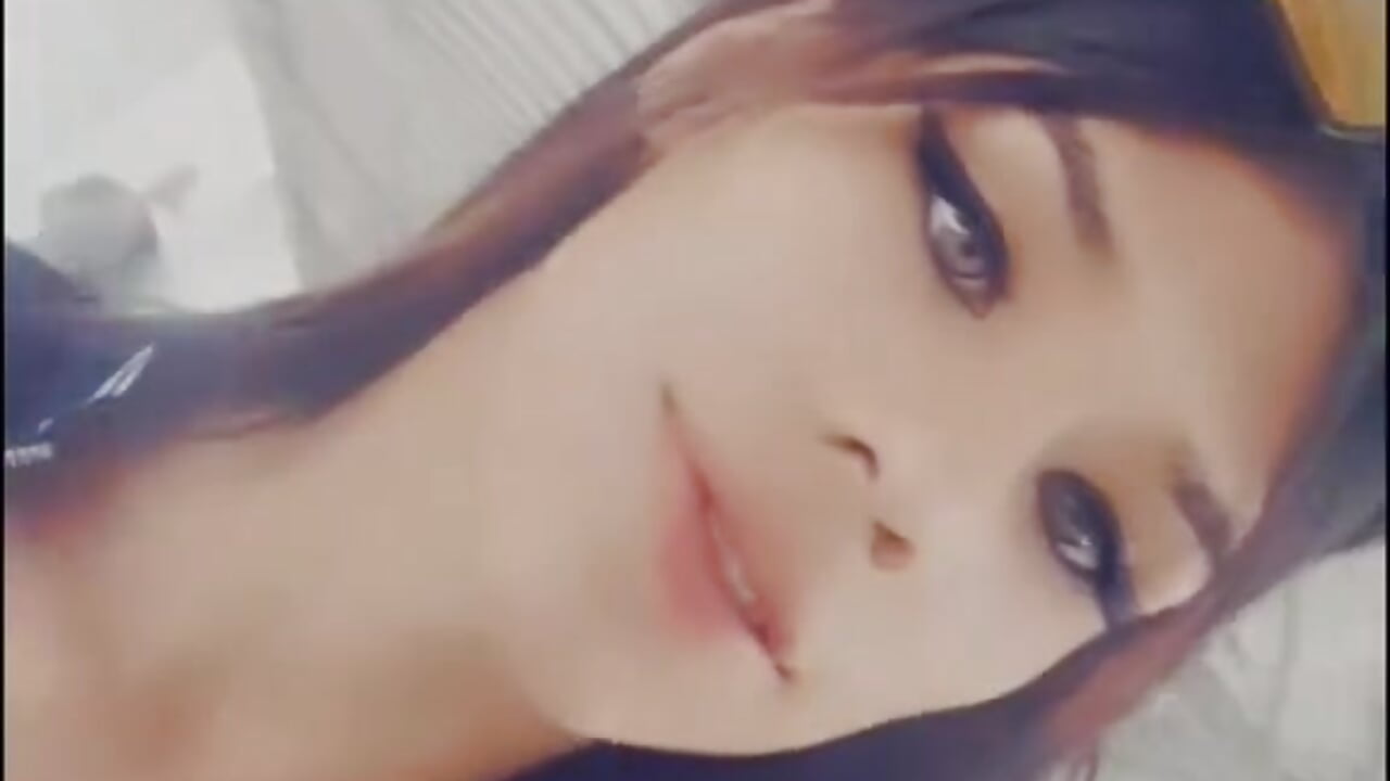 e87941f506ce1a4e77c3222a9b3bb177 - video by beautiful_taty cam model