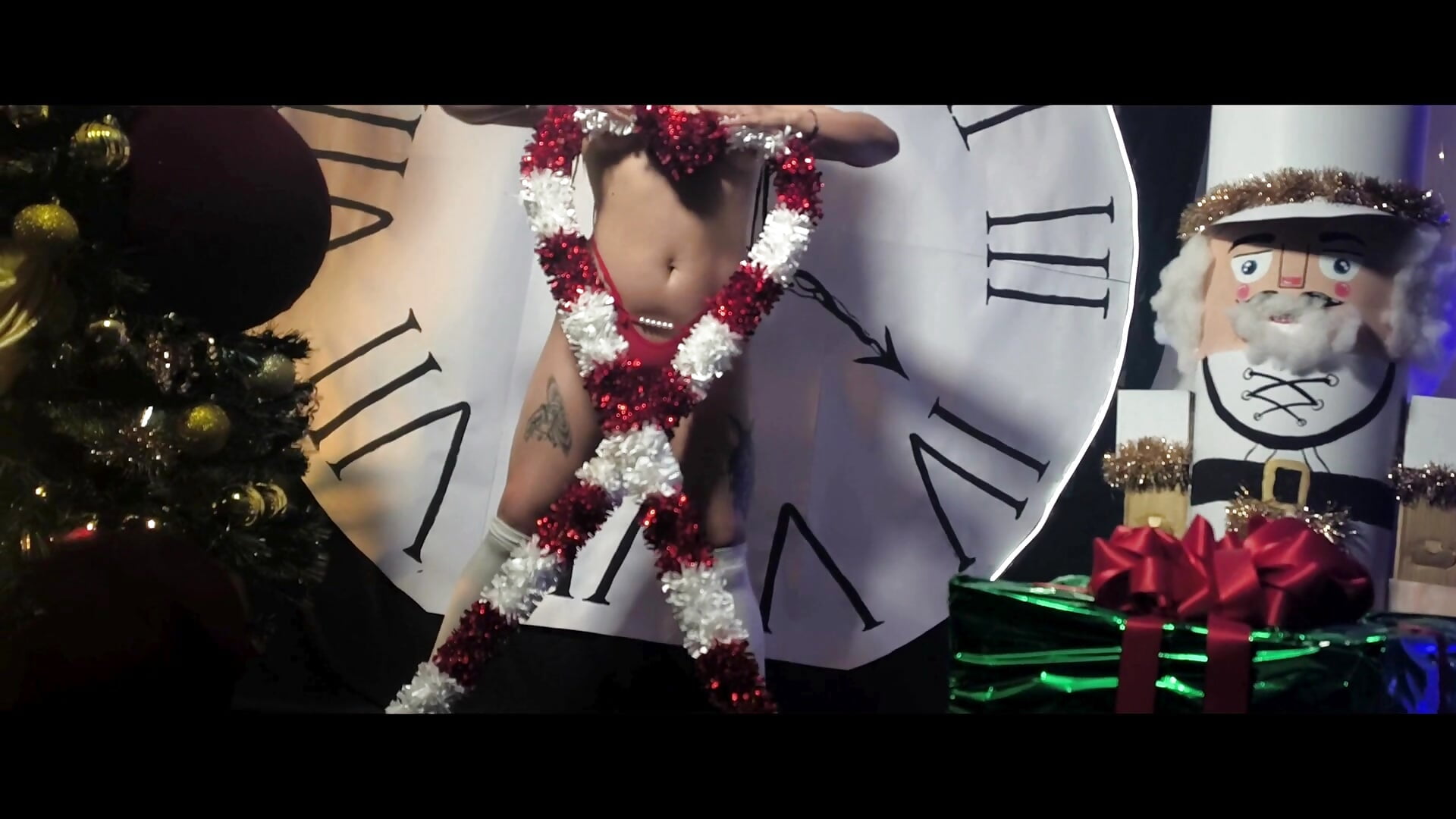 Happy Christmas - vidéo du modèle de showcams Soleil_66