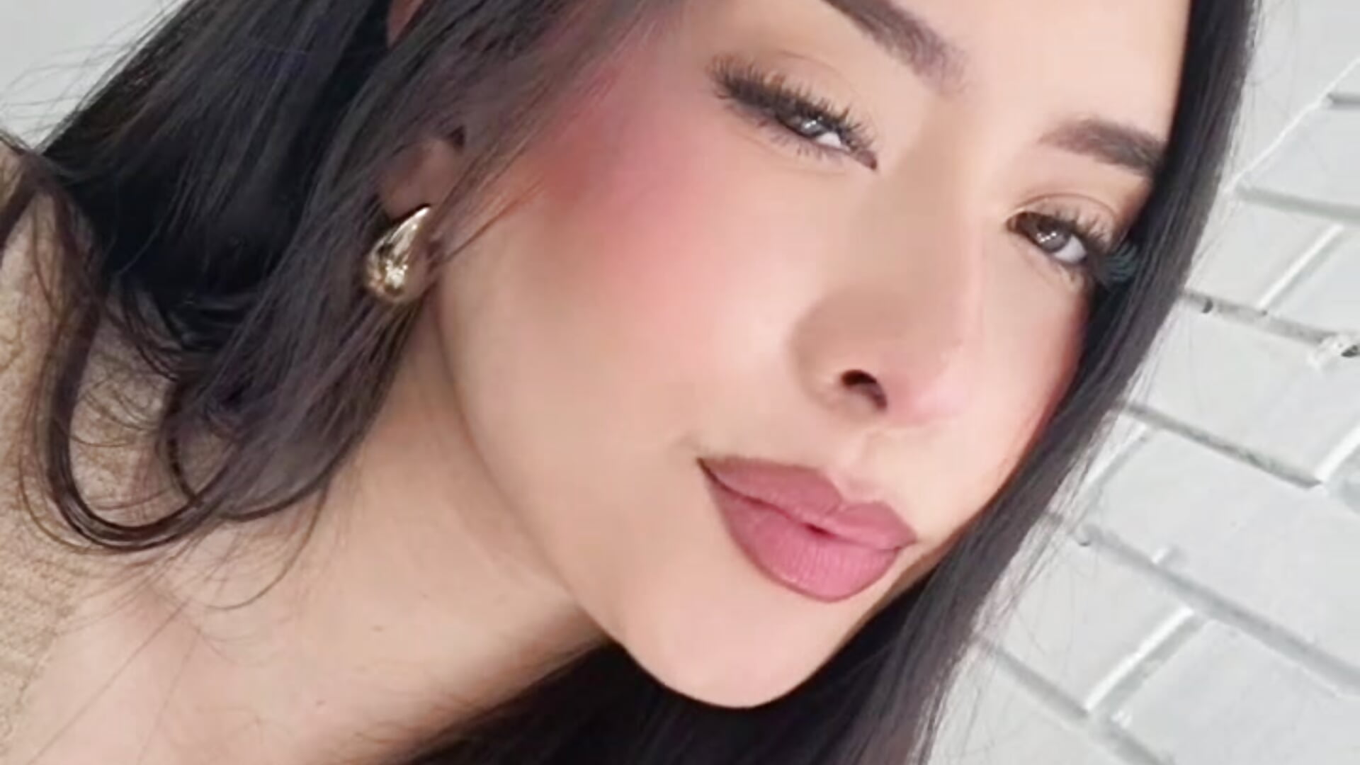 🌸 - video by SarahMiler_ cam model