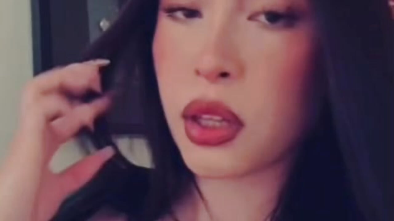 My look says more than any words... do you want to discover what I really want? - video by SarahMiler_ cam model