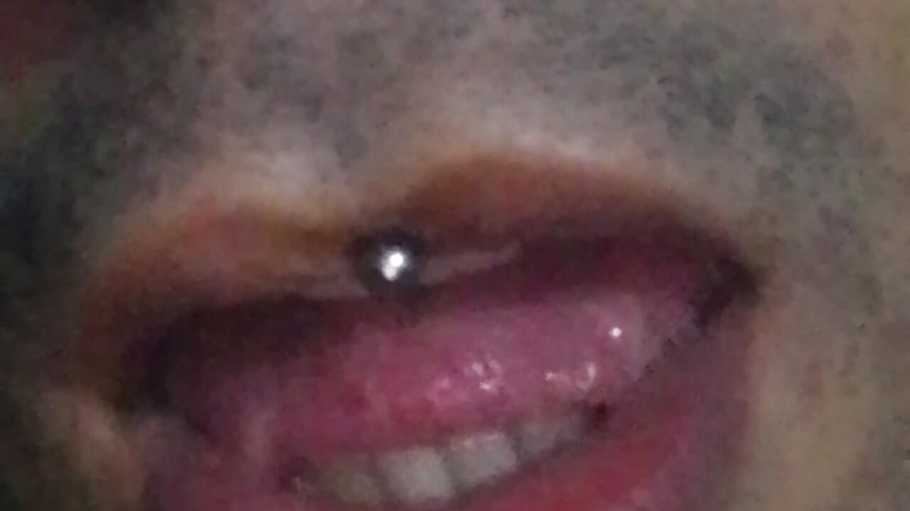 Do you like my piercing? – video af tumoreno97 cam-model