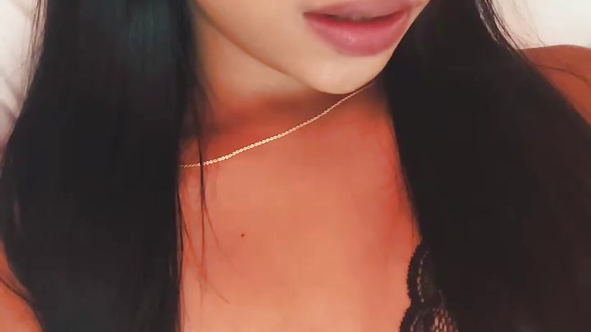 💋