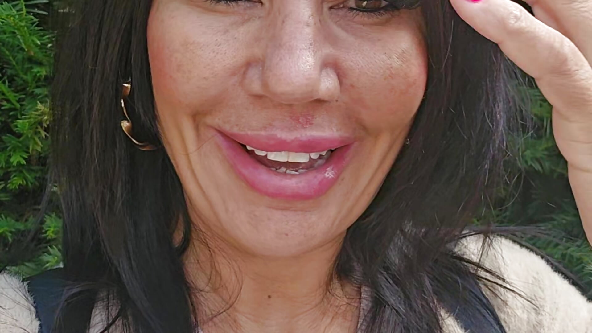 My availability this week - video by LovelyLucinda cam model