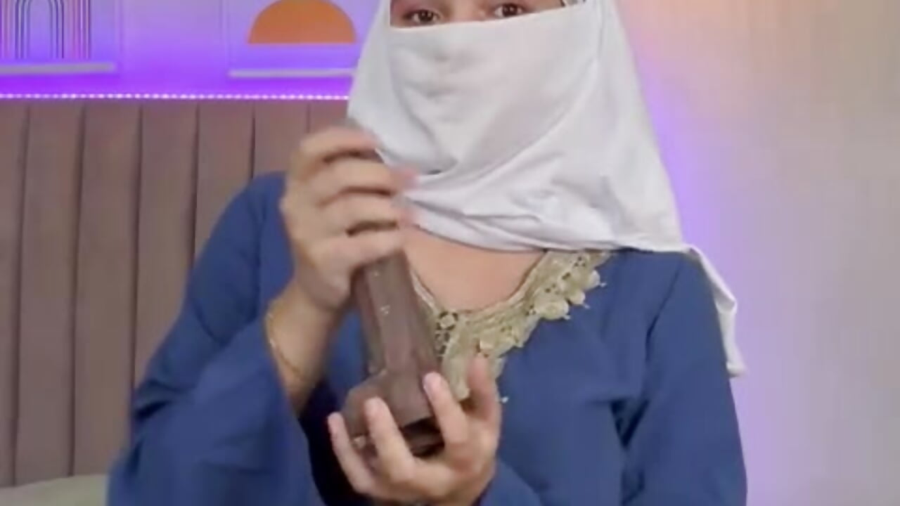 I want yours 🥵 - video by Yara_Rubab cam model