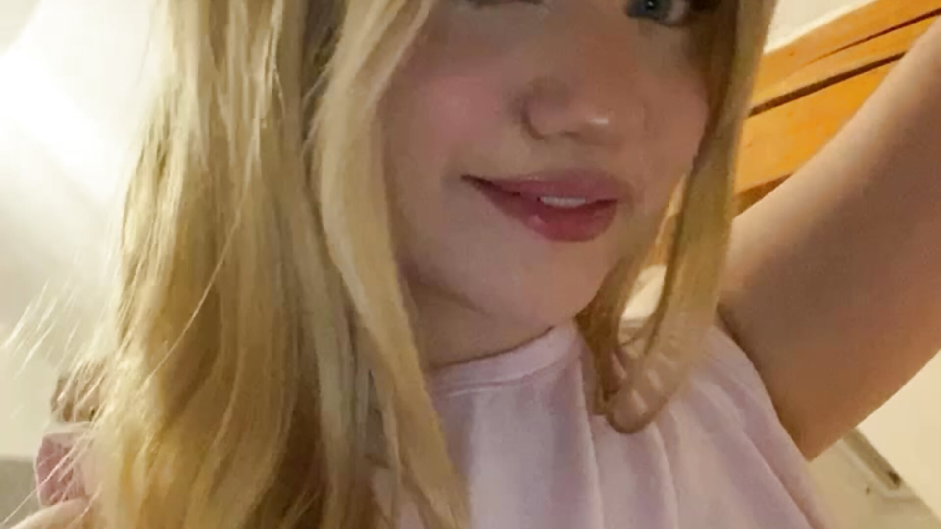 😇 - video by vicidream cam model