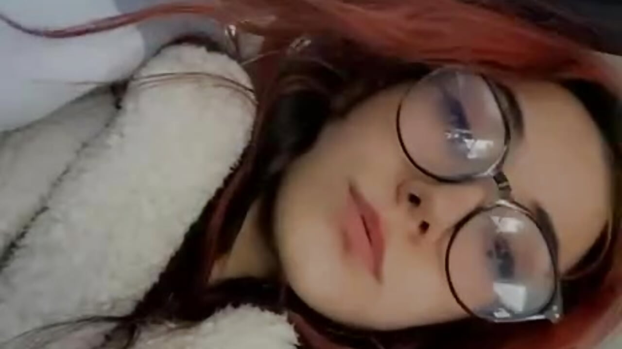 it's me - video by DarelBorom cam model