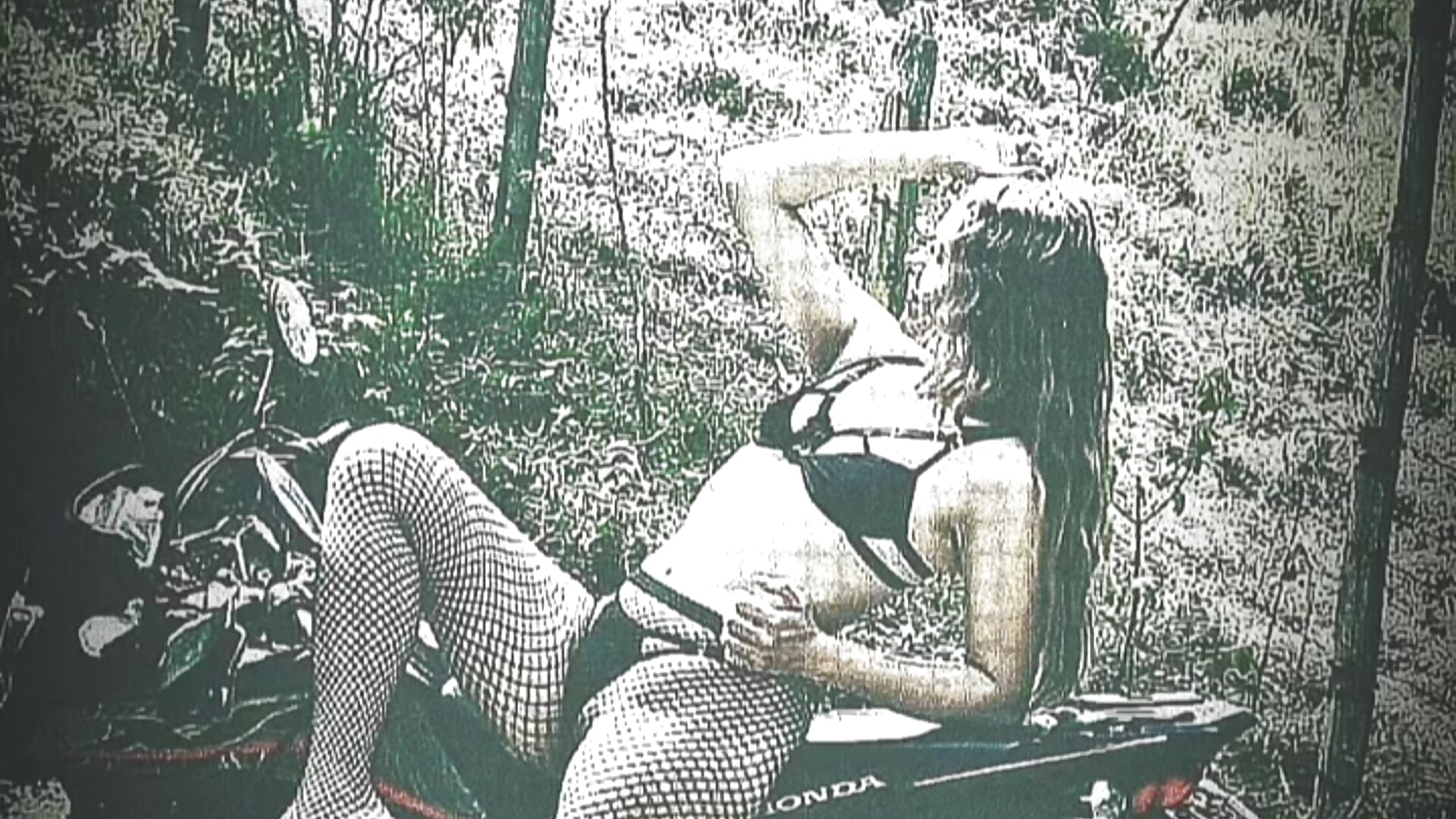 0ADDC6A3-836F-4022-BE73-874B06E43EEEsegment_video_0 - video by Angiehuston1 cam model