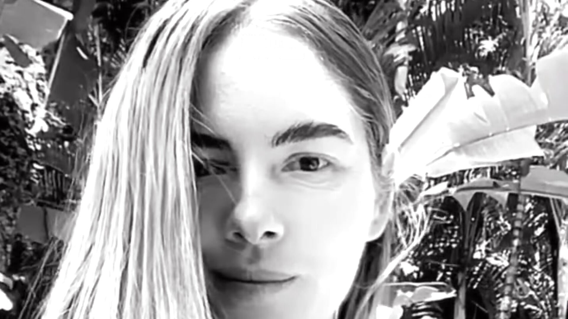 79683e3440466e16d36e0d6d206ff778 - video by Angiehuston1 cam model