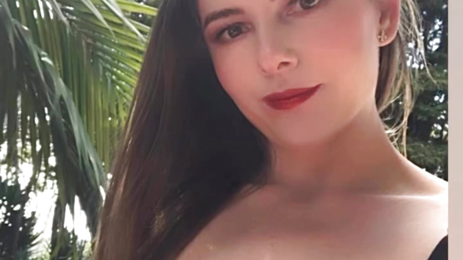 ac36bb9dbbca1608c78d6d5945b35a56 - video by Angiehuston1 cam model