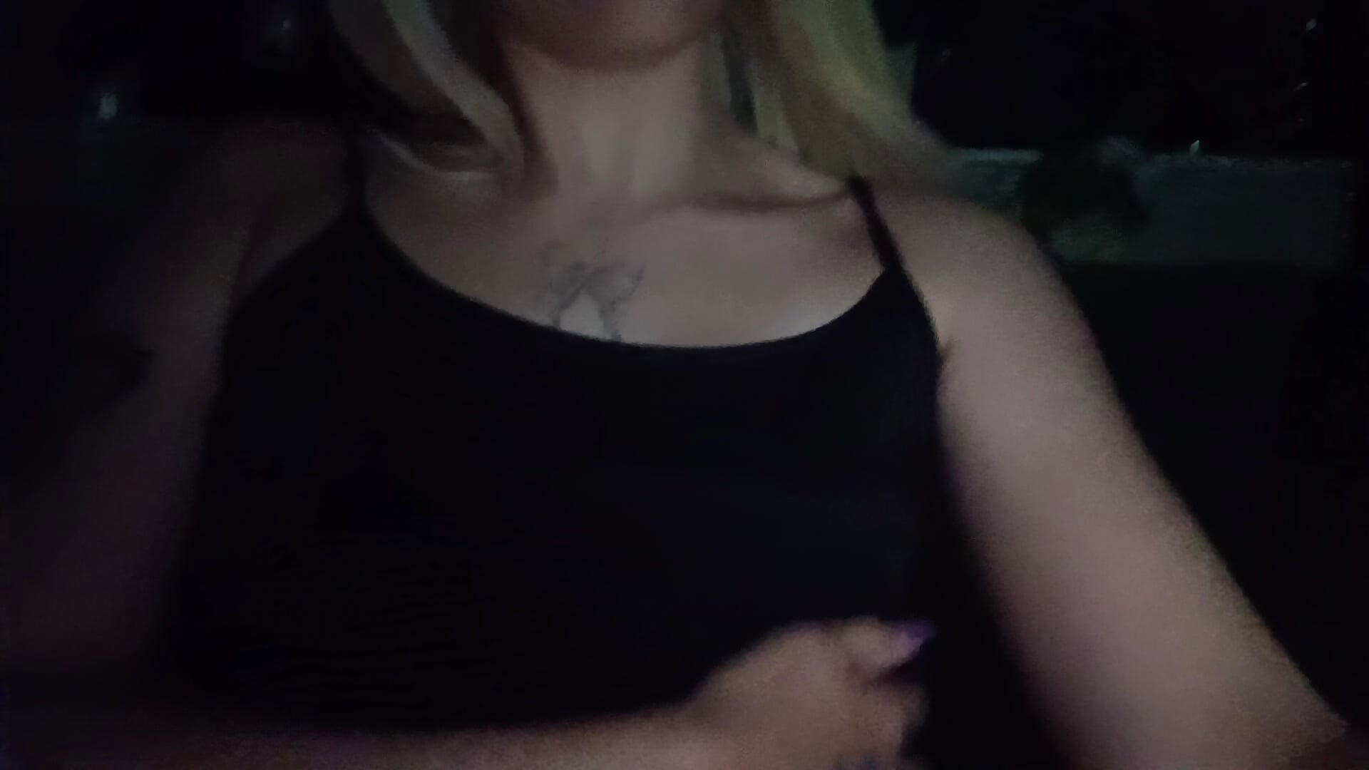 Grope me ! - video của người mẫu cam Kush_coma