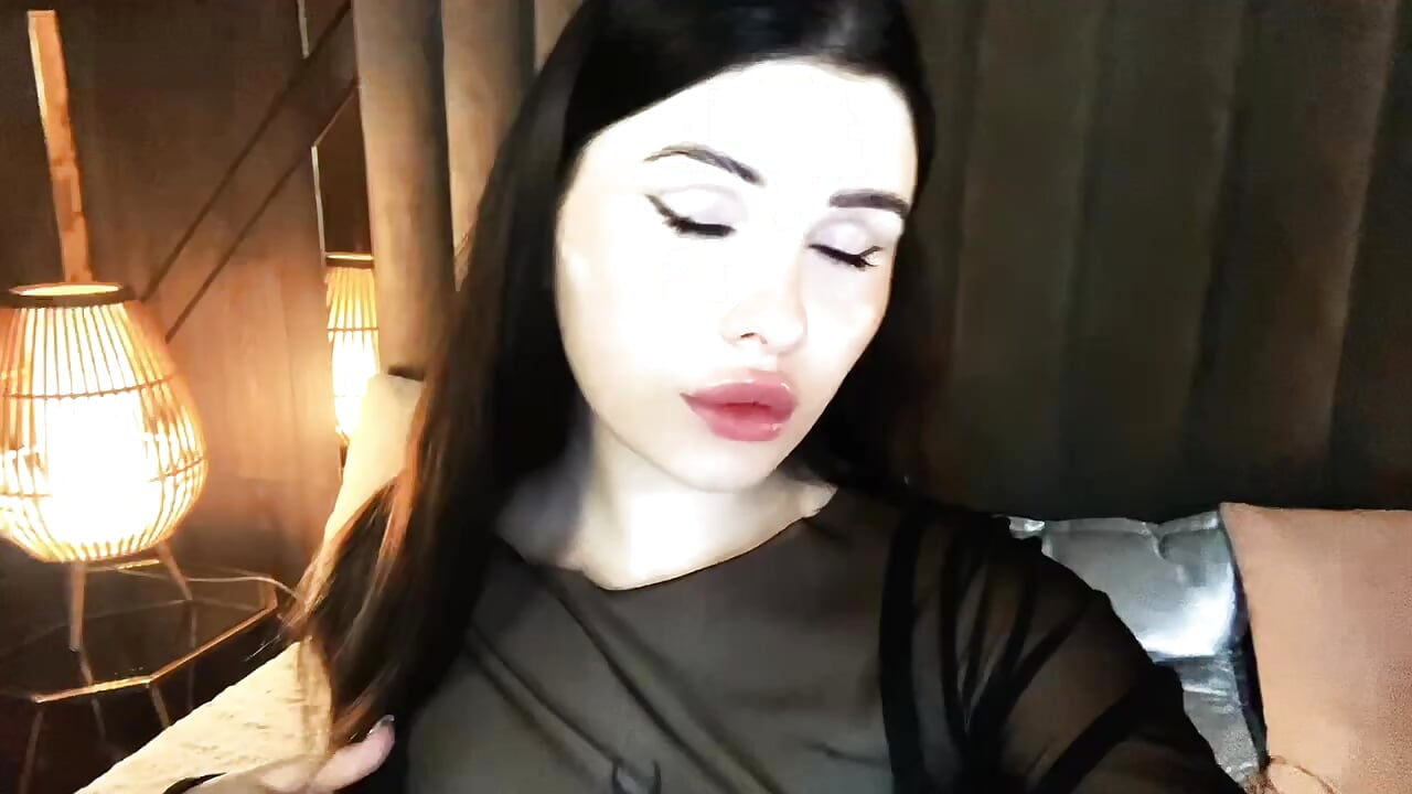 IMG_9846 (4) - відео від вебкаммоделі Neyla_Charm