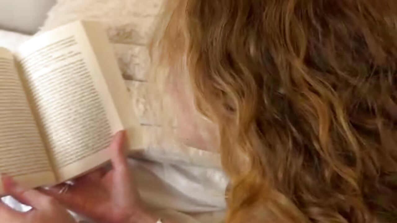 📚🥵MY BODY? YOUR FAV NOVEL - video by BelaMiller_ cam model